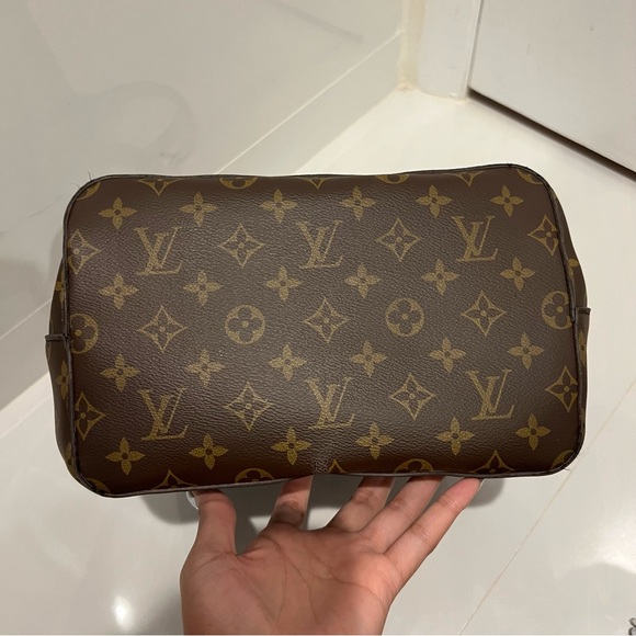 ✨Louis Vuitton LV Palm Springs Mini Monogram Backpack - Picture 4 of 10